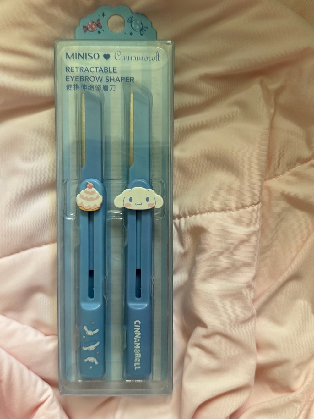 Cinnamoroll Blue Retractable Eyebrow Shaper
